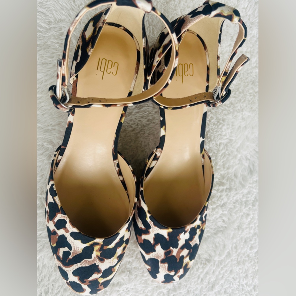 Cabi Style 6020 Women’s 9M Leopard Small Block Heel Ankle Strap Pumps NWOB - Picture 6 of 16